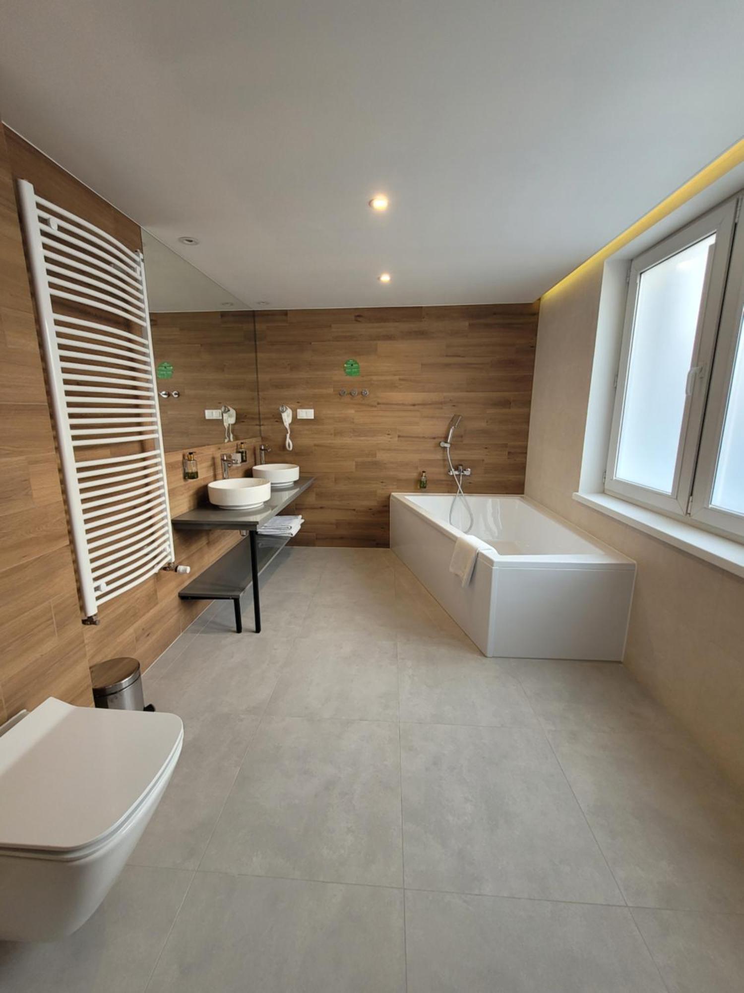 Halo Hotel Torun
