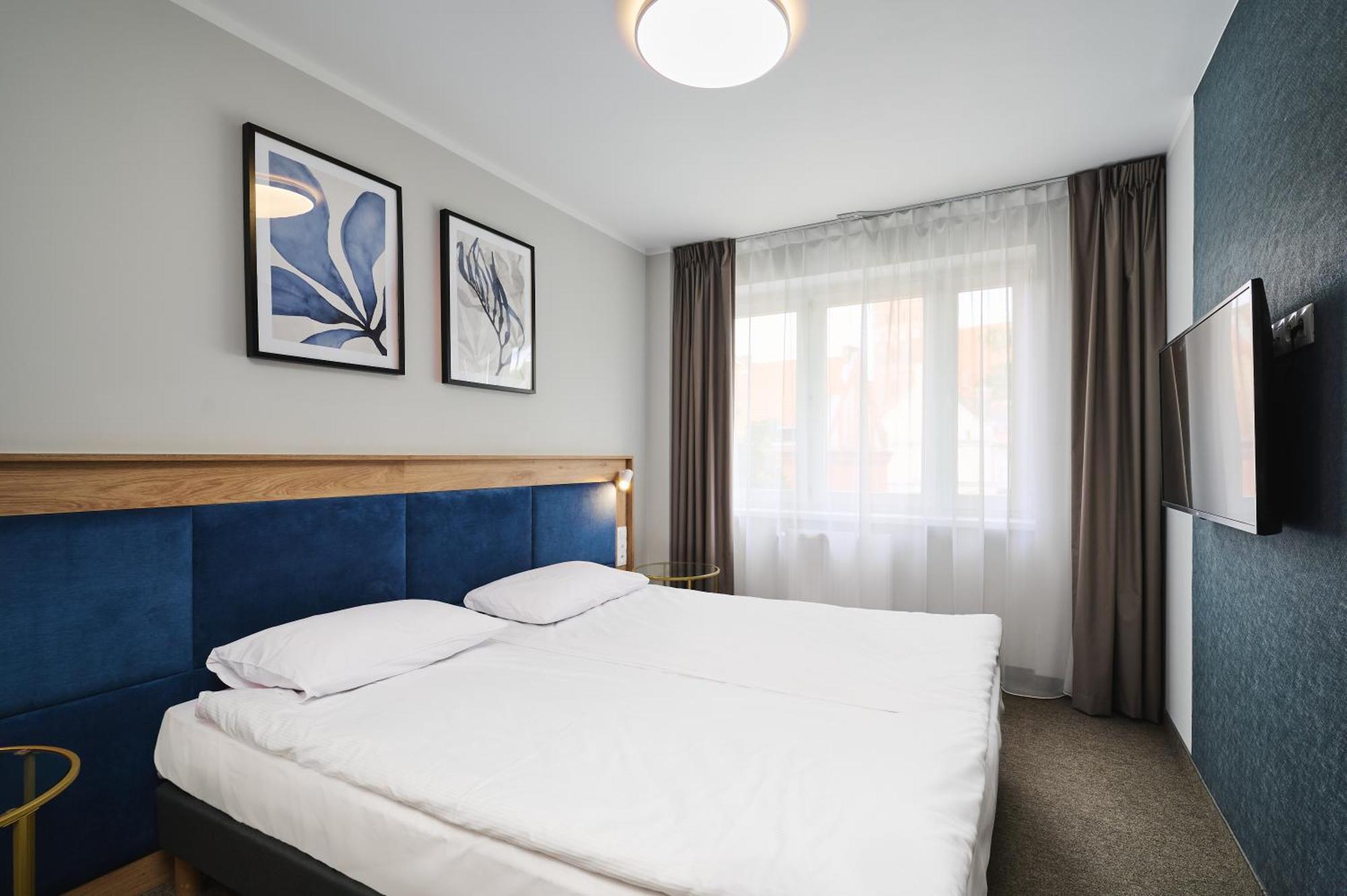 Hotel Halo