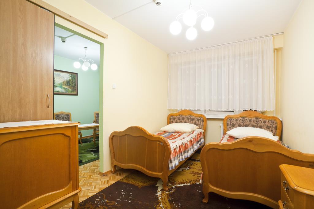 Halo Hotel
