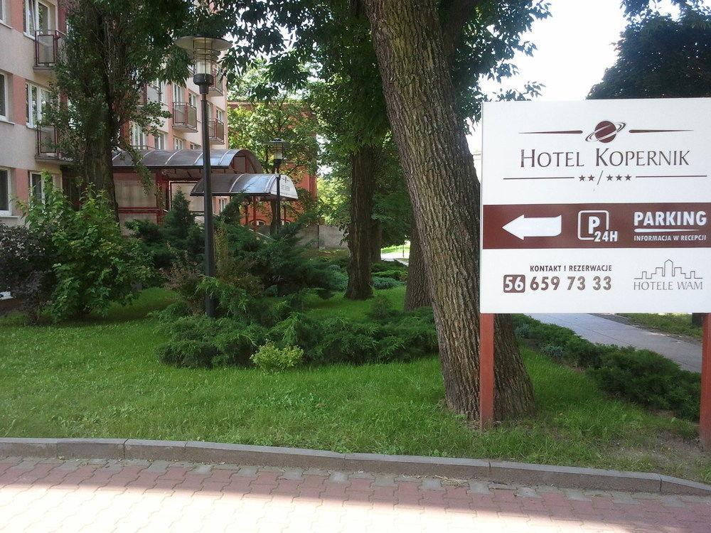 Hotel Halo